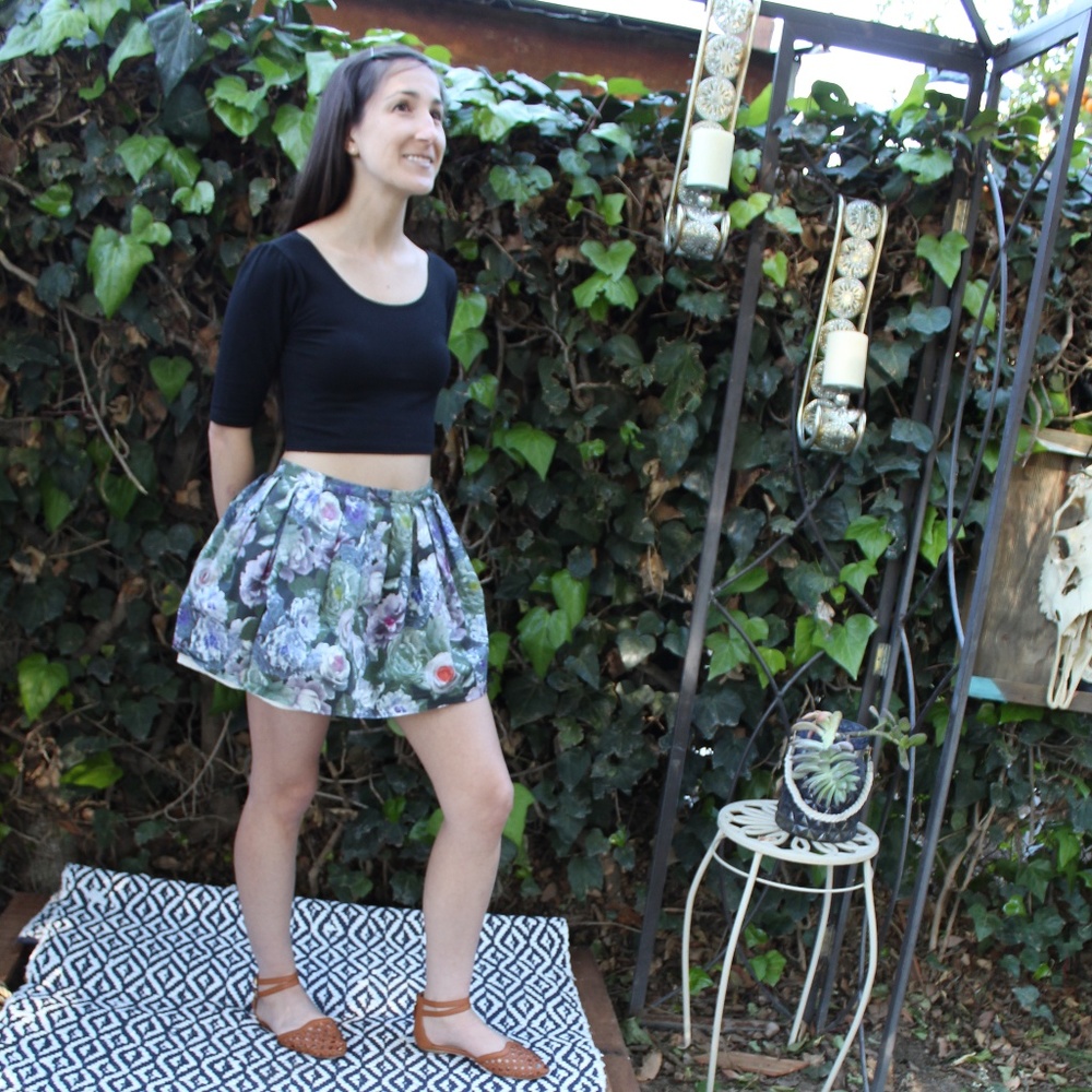 Topshop mini bubble skirt purple and blue flowers - Picture 2 of 7